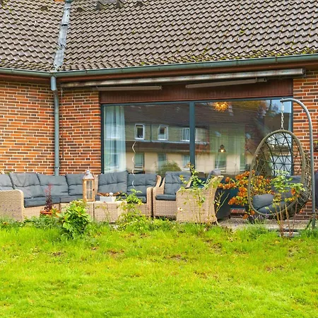 Holiday home Kuestenglueck